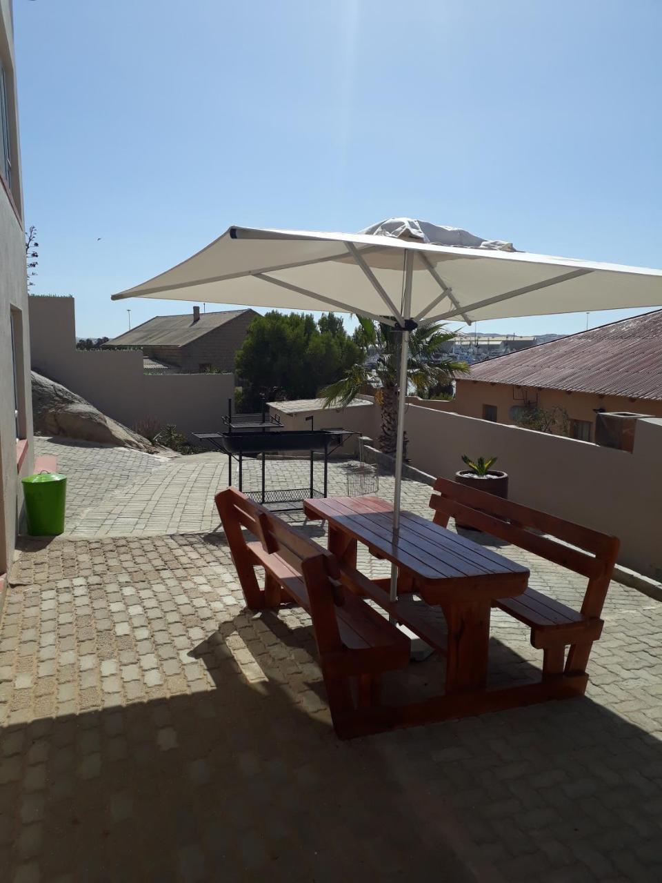 Starfish Guesthouse Luderitz Exterior photo