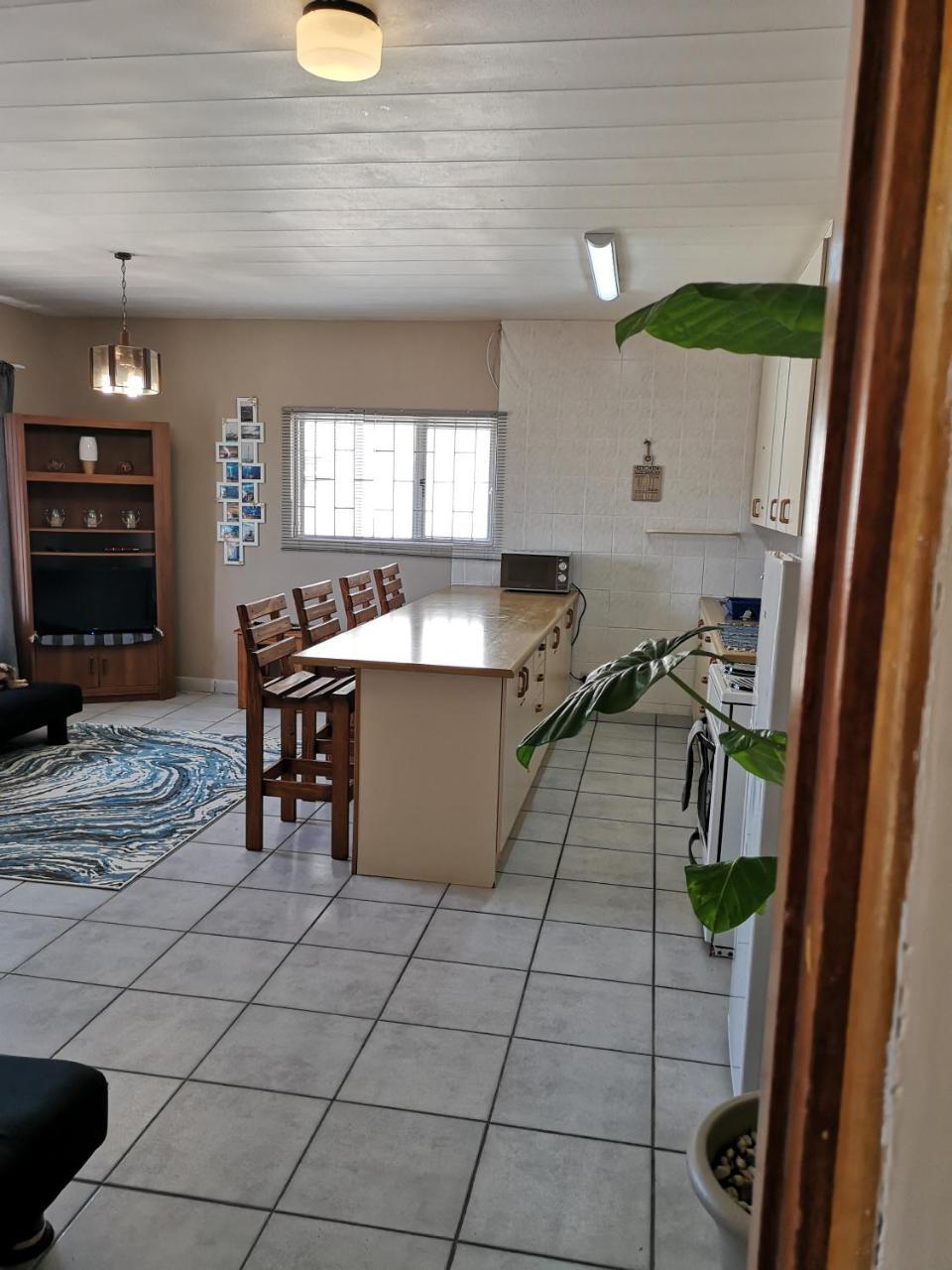 Starfish Guesthouse Luderitz Exterior photo